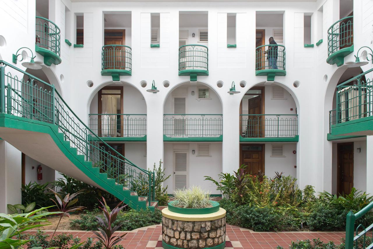 Sandcastles Beach Resort Ocho Rios Exterior photo